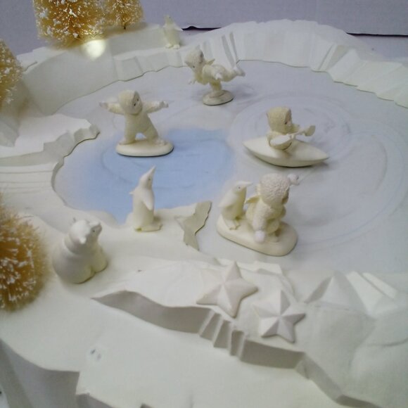 Department 56 Snowbabies Animated Skating Pond Christmas Holiday - Picture 6 of 15